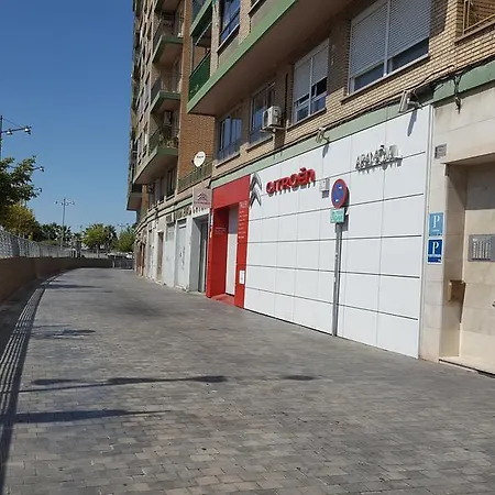 게스트하우스 Fuenterrabia *